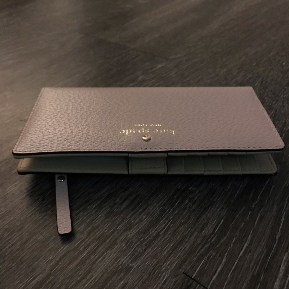 π NWT Kate Spade Wallet Warmvellum - Picture 6 of 6